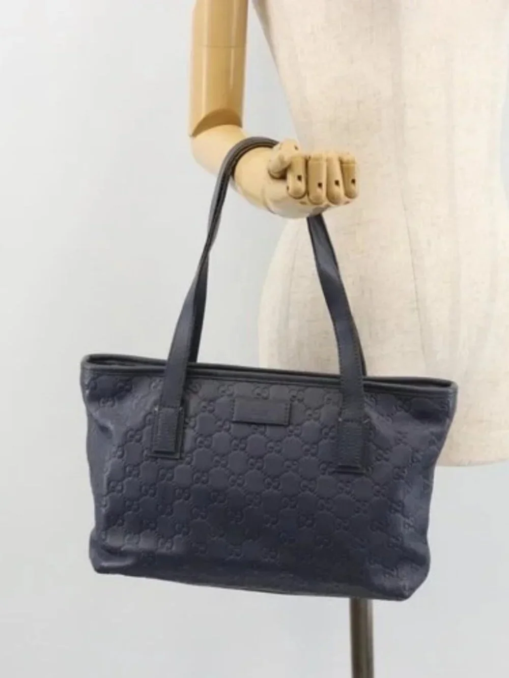GUCCI GG Canvas Guccissima Tote Bag Leather Navy Gold 211138 Auth 180831